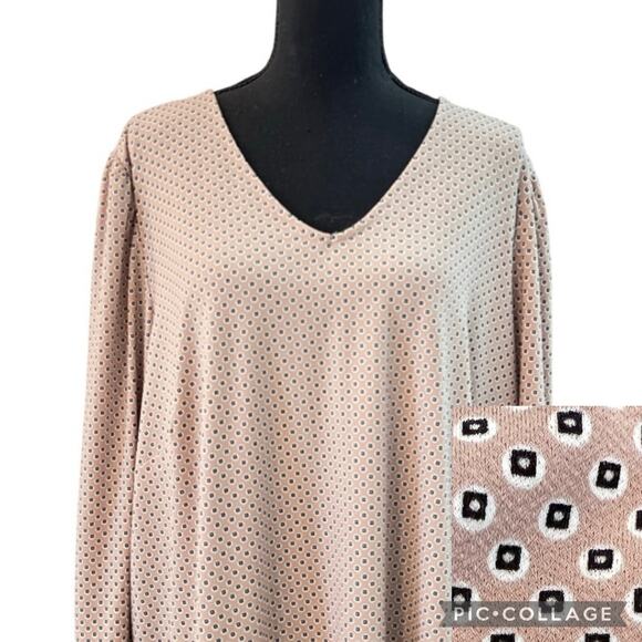 Adrianna Papell V-neck Long 3/4 Sleeve Blouse Top Women's Plus Size 2X Neutral - Picture 6 of 10